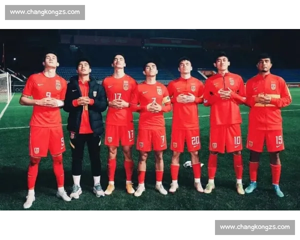 中国男足对阵韩国队最新名单解析与战术走势全面前瞻比赛球员焦点